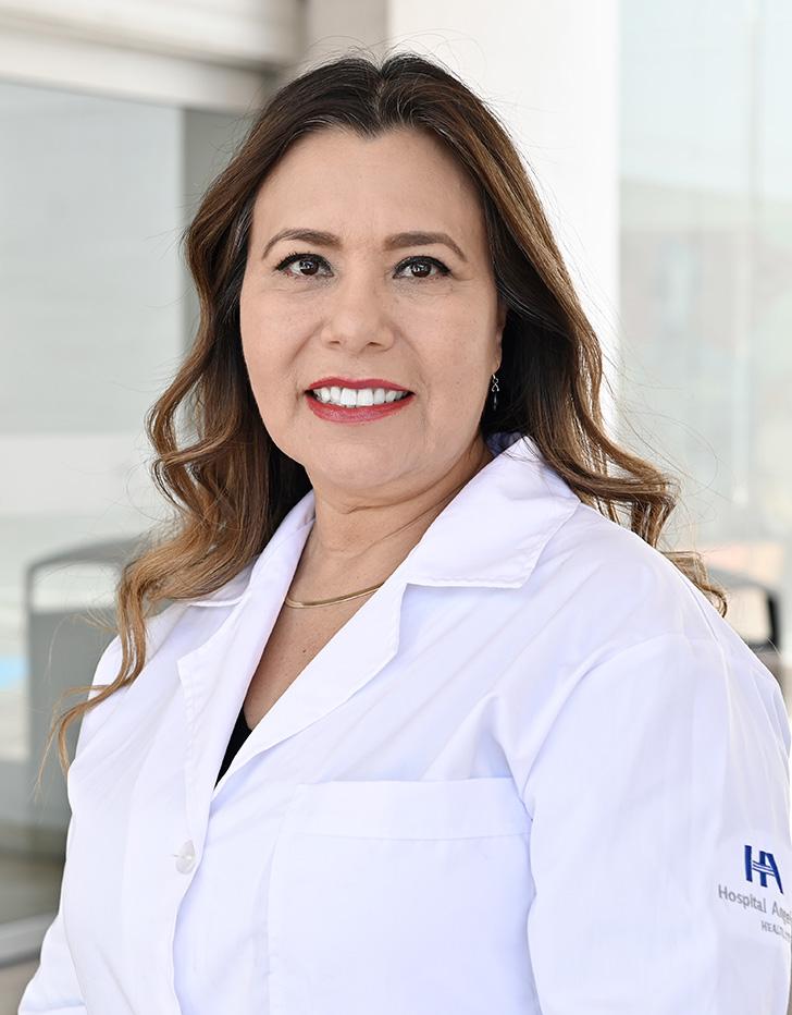 Cinthya Bustamante Gallardo