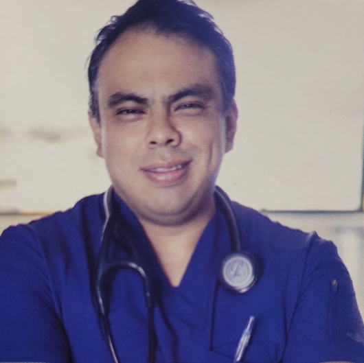 Dr. José Luis Galicia González (Medicina Crítica y Terapía Intensiva)
